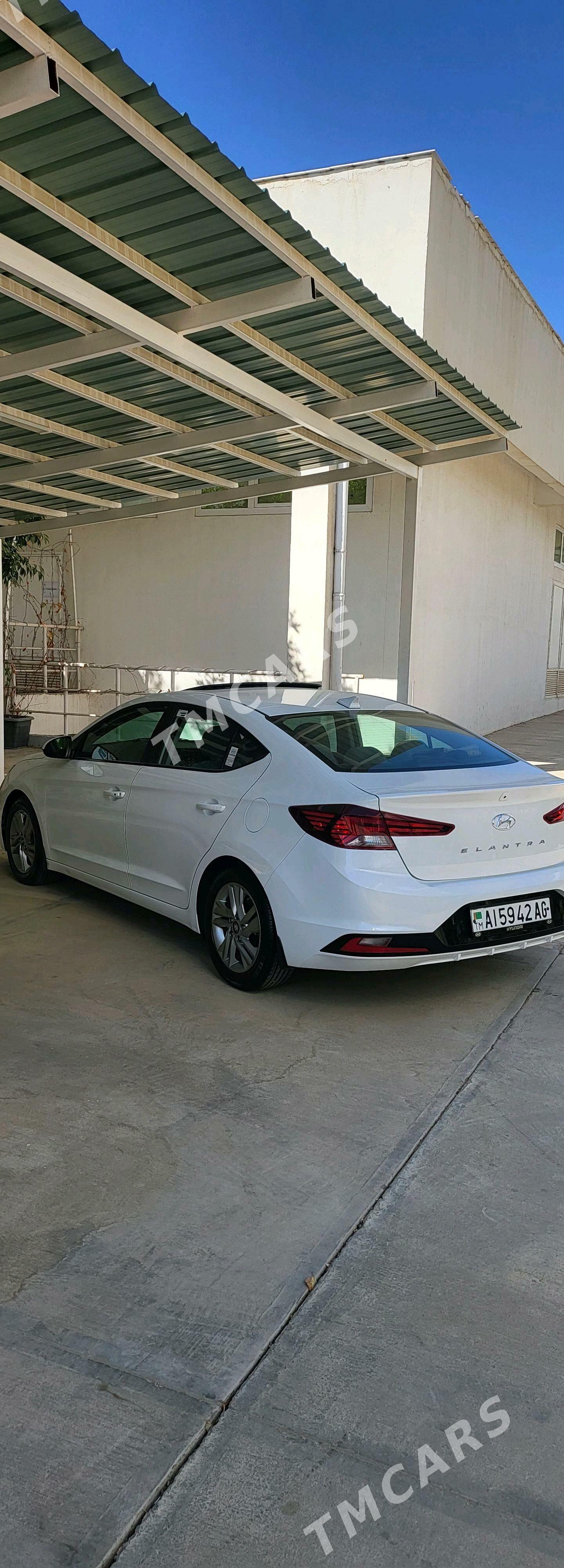 Hyundai Elantra 2020 - 227 000 TMT - Ашхабад - img 10