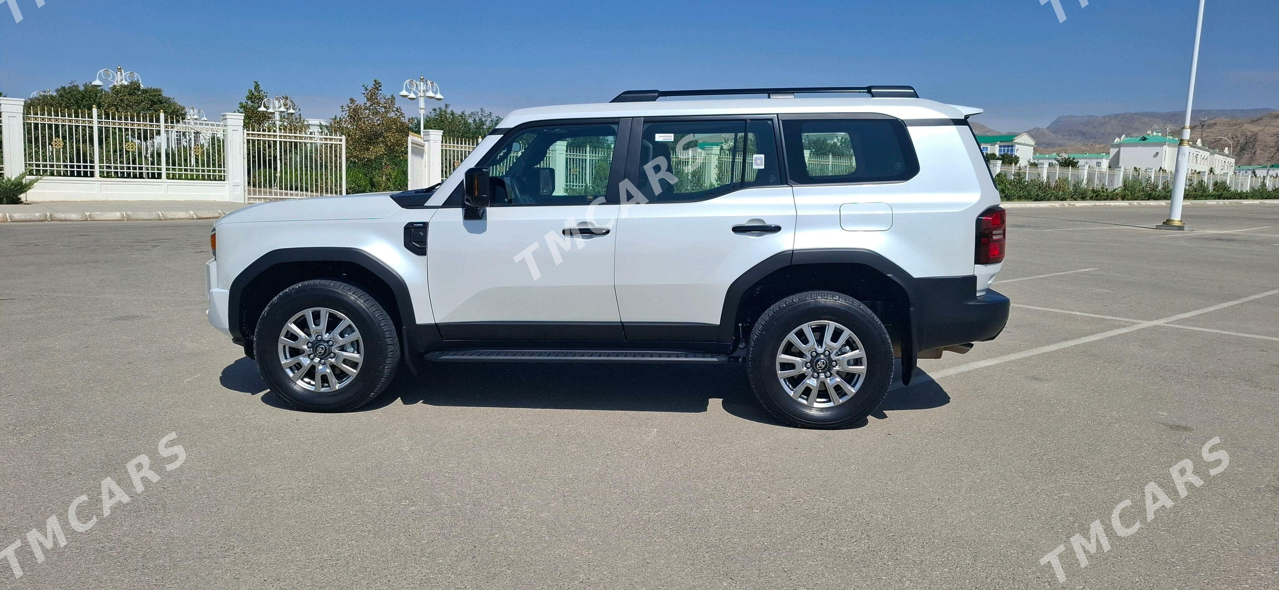 Toyota Land Cruiser Prado 2024 - 1 050 000 TMT - Balkanabat - img 4