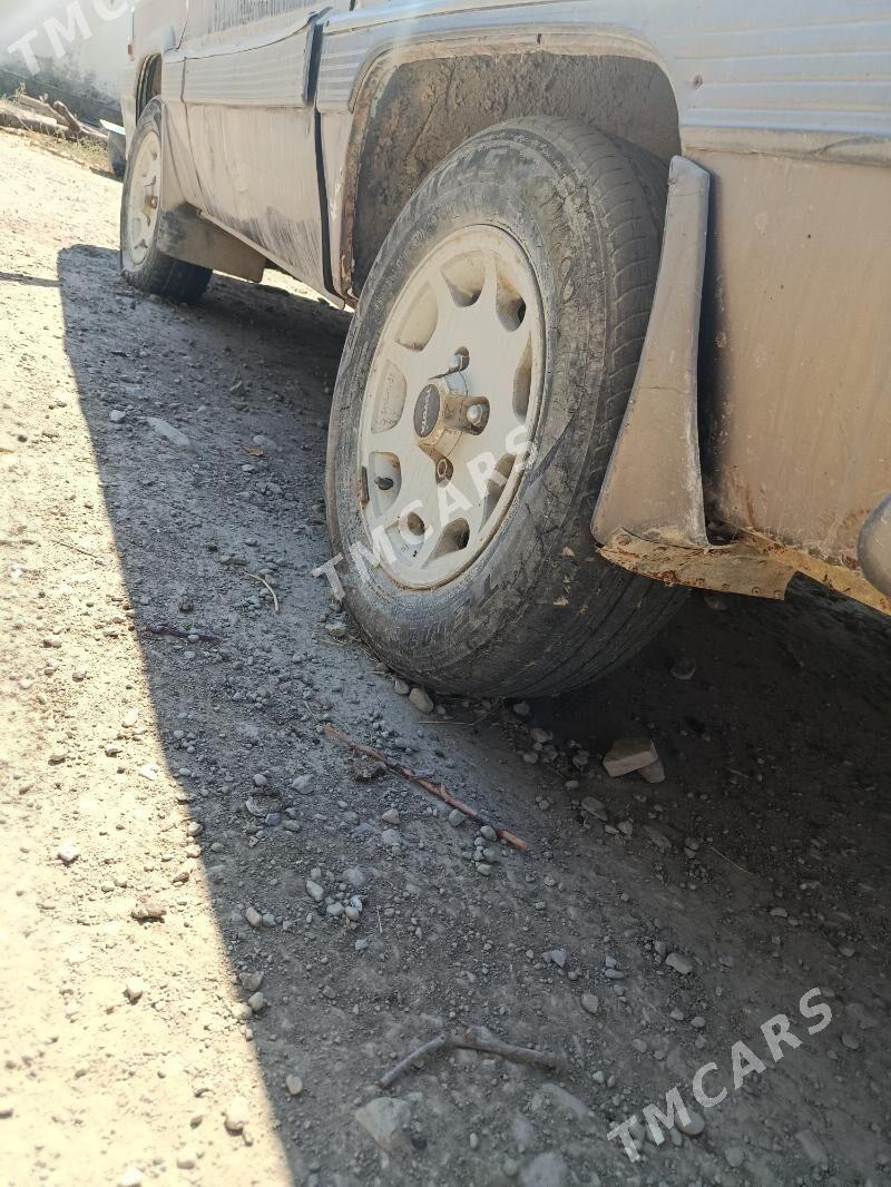 Toyota Town Ace 1989 - 18 650 TMT - Махтумкули - img 2