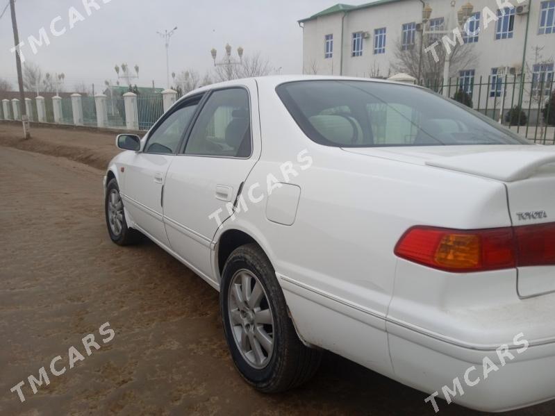 Toyota Camry 2000 - 130 000 TMT - Türkmenbaşy etr. - img 2