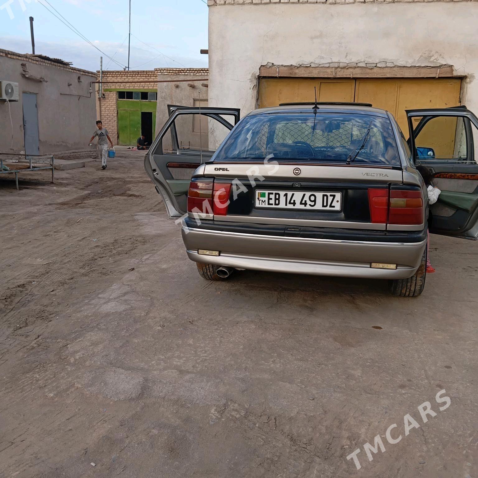 Opel Vectra 1995 - 36 000 TMT - Daşoguz - img 2