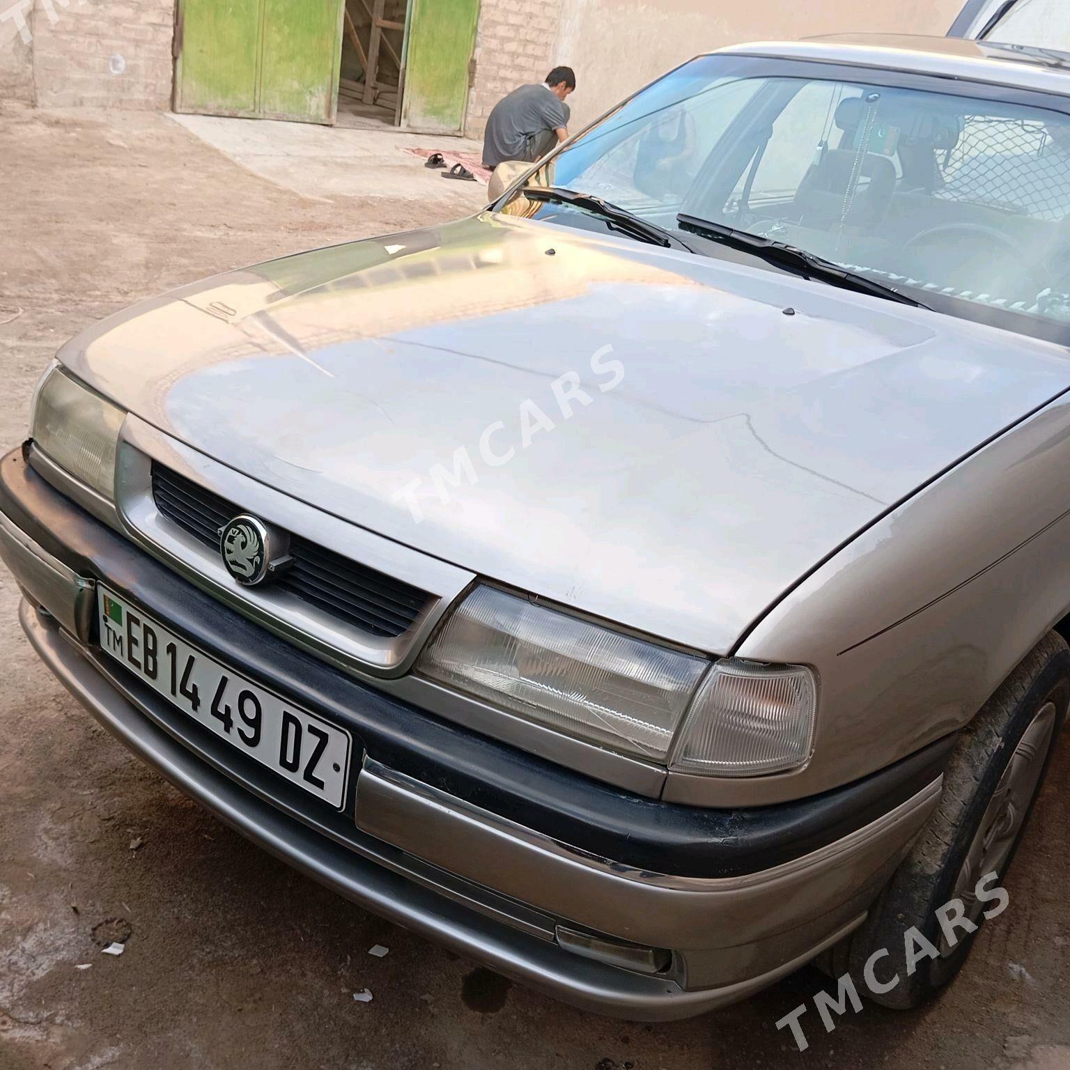 Opel Vectra 1995 - 36 000 TMT - Daşoguz - img 3