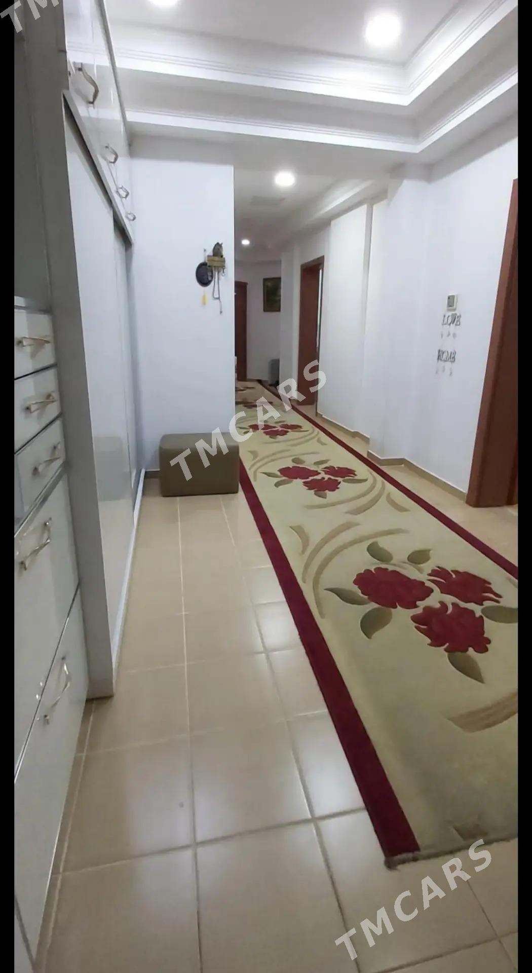PADWOISKI  SATLYK  JAŸ - Aşgabat - img 4