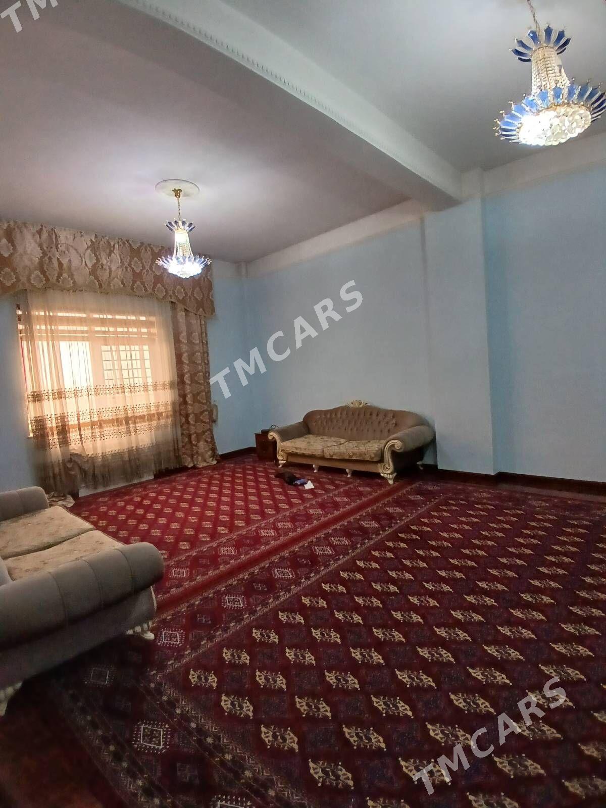 Nebitgaz Elitka 3 kom 138m² - Ашхабад - img 2