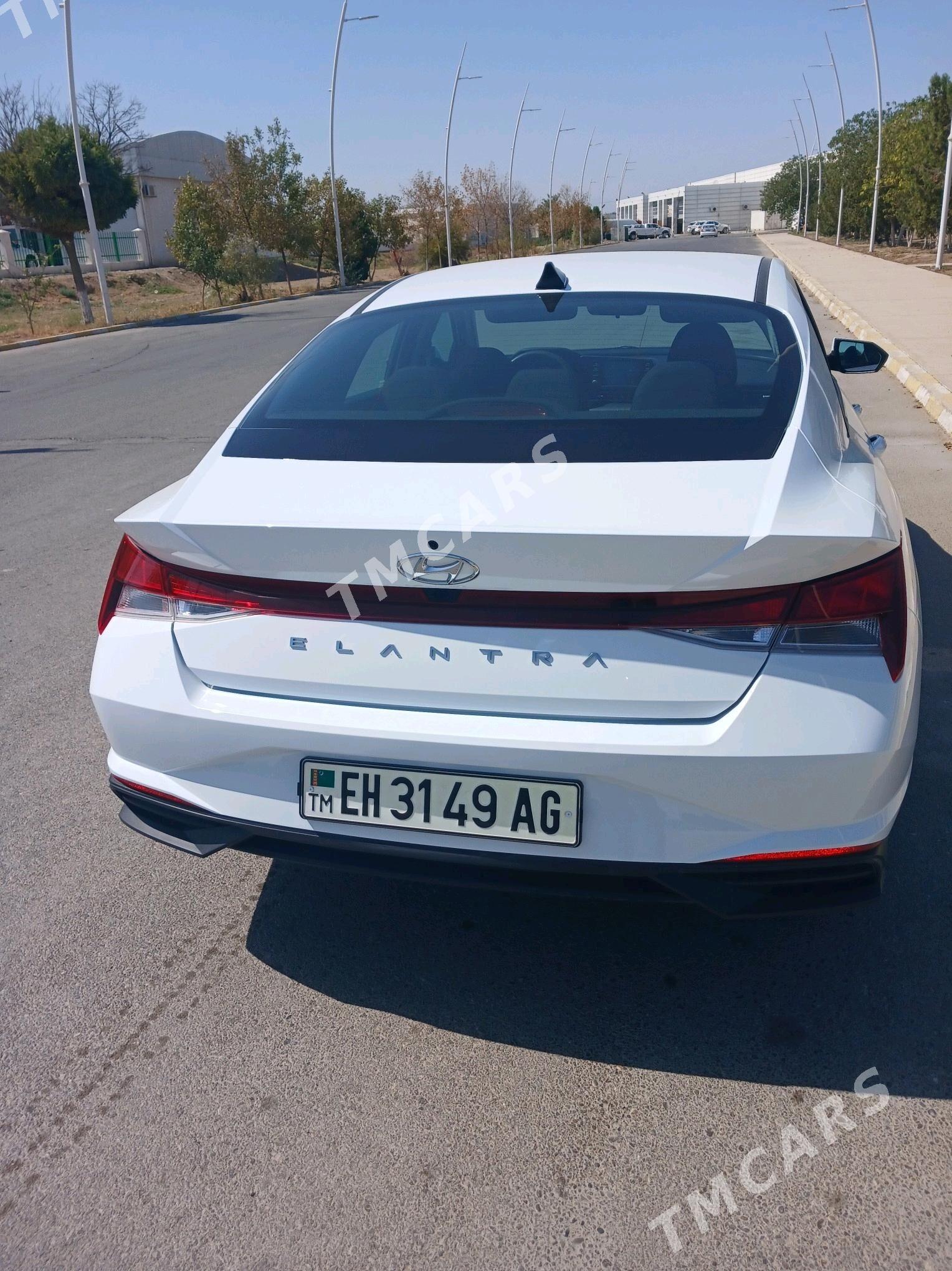 Hyundai Elantra 2021 - 236 000 TMT - Ашхабад - img 2
