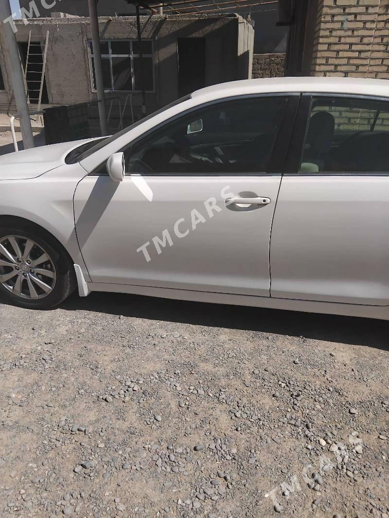 Toyota Camry 2010 - 185 000 TMT - Garadamak - img 5