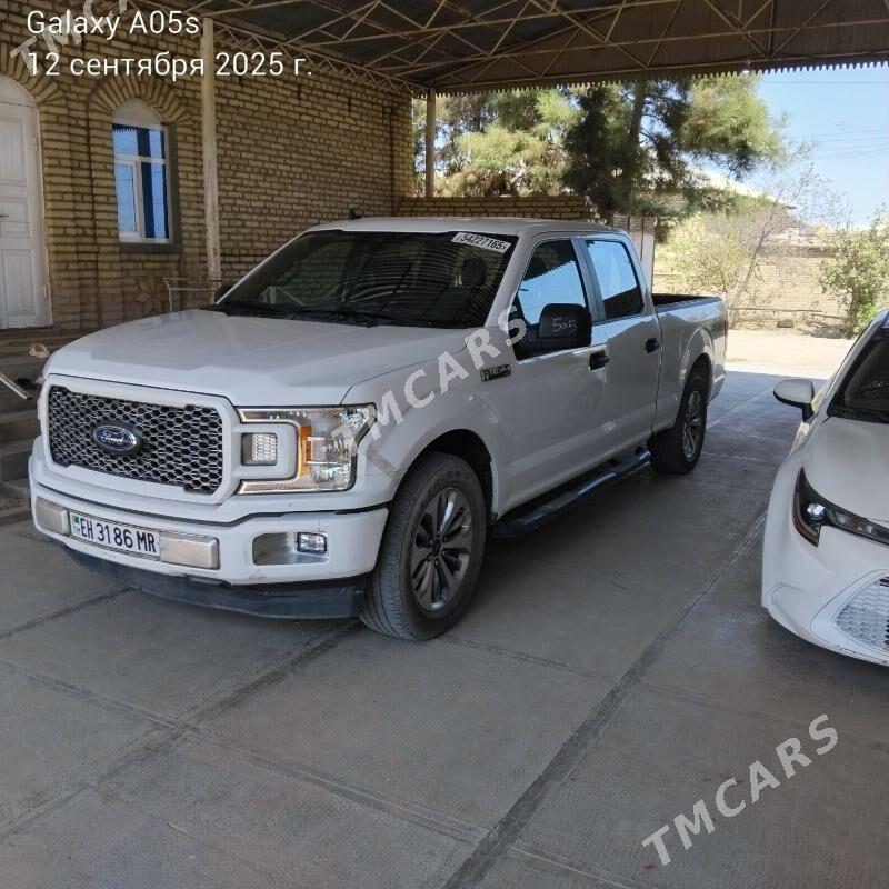 Ford F-150 2020 - 320 000 TMT - Baýramaly - img 5