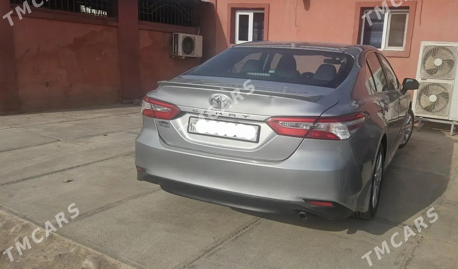 Toyota Camry 2021 - 280 000 TMT - Aşgabat - img 3