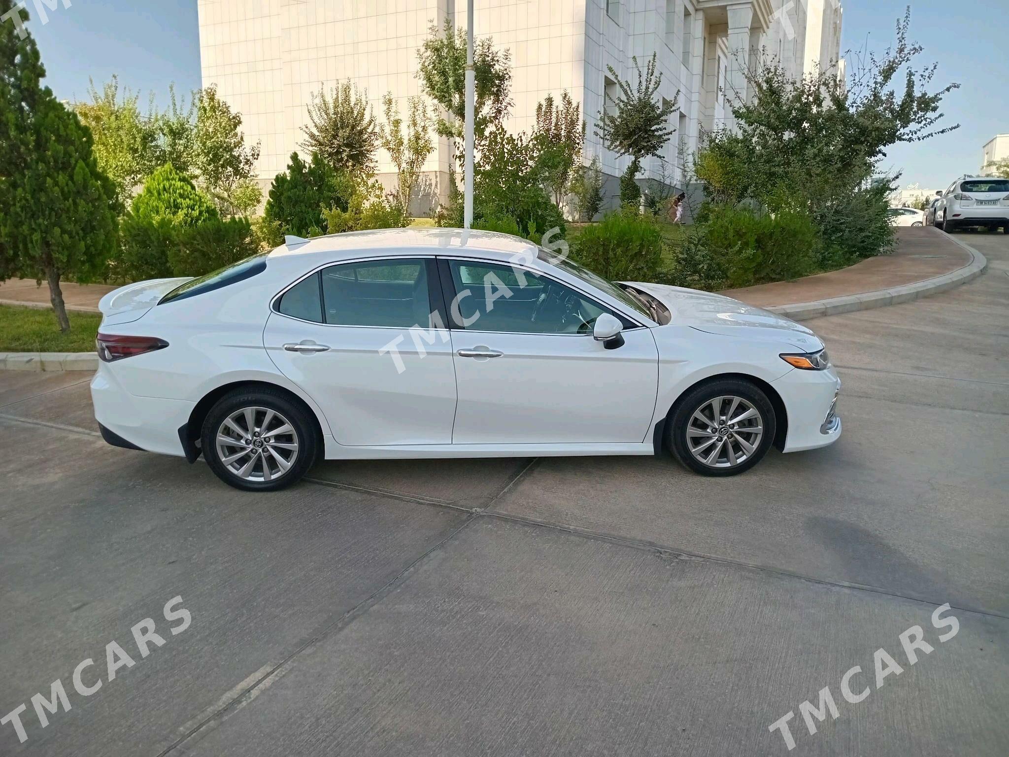 Toyota Camry 2022 - 340 000 TMT - Aşgabat - img 2