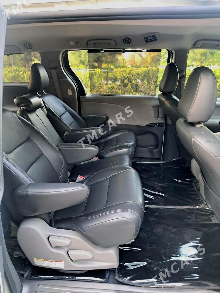Toyota Sienna 2020 - 430 000 TMT - Бузмеин ГРЭС - img 4