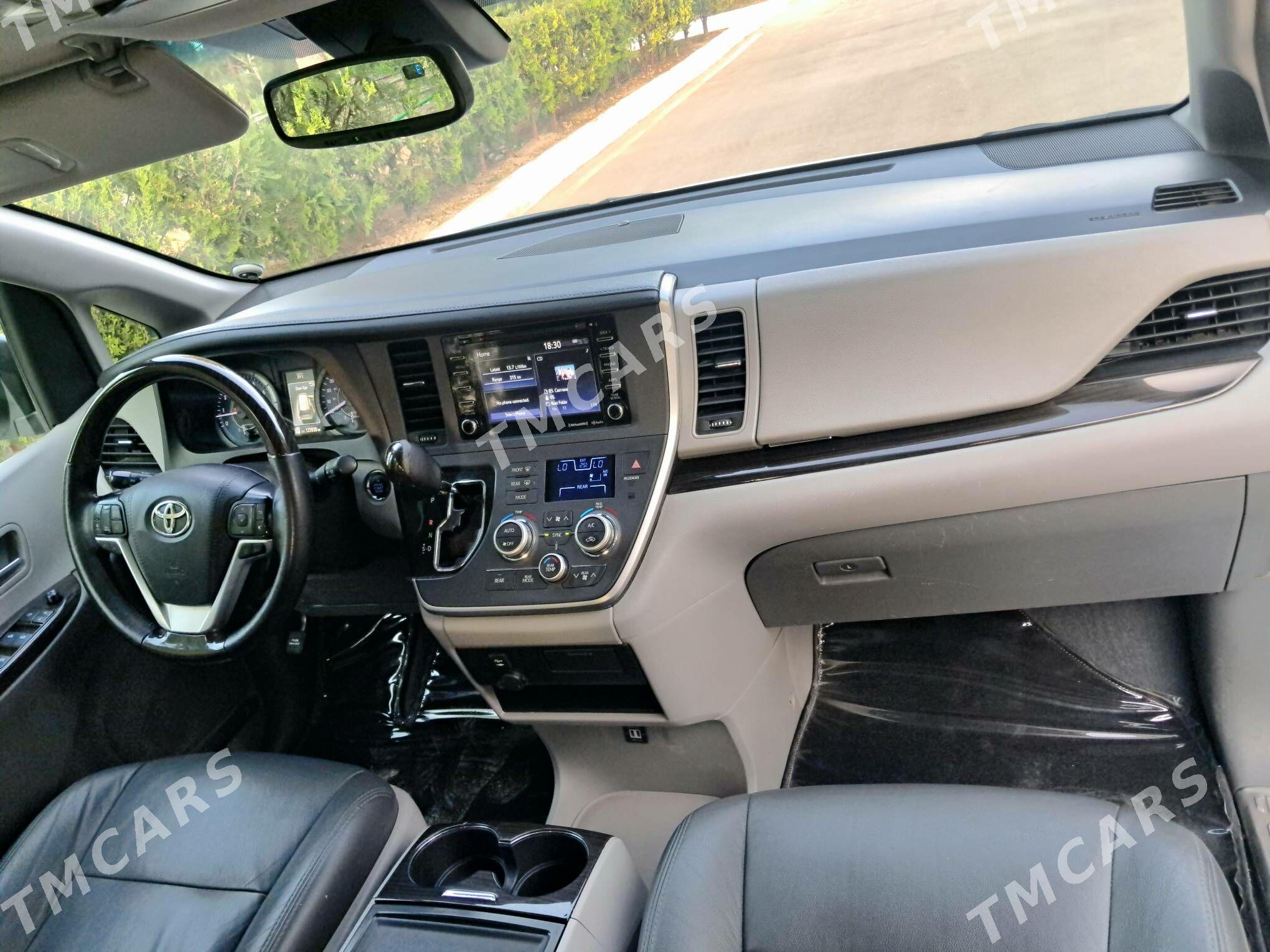 Toyota Sienna 2020 - 430 000 TMT - Бузмеин ГРЭС - img 9