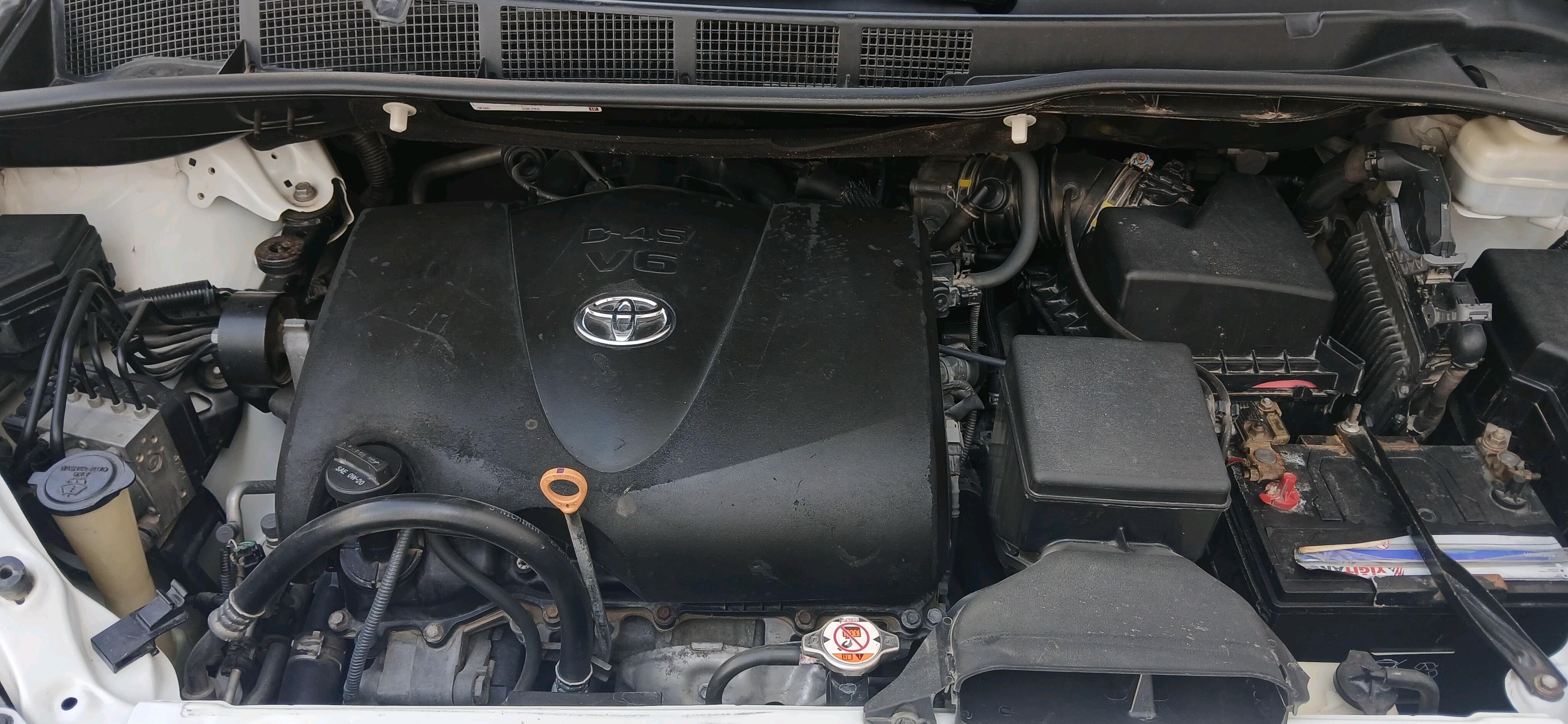 Toyota Sienna 2018 - 390 000 TMT - Podwoýski köç. (Bitarap Türkmenistan şaýoly) - img 9