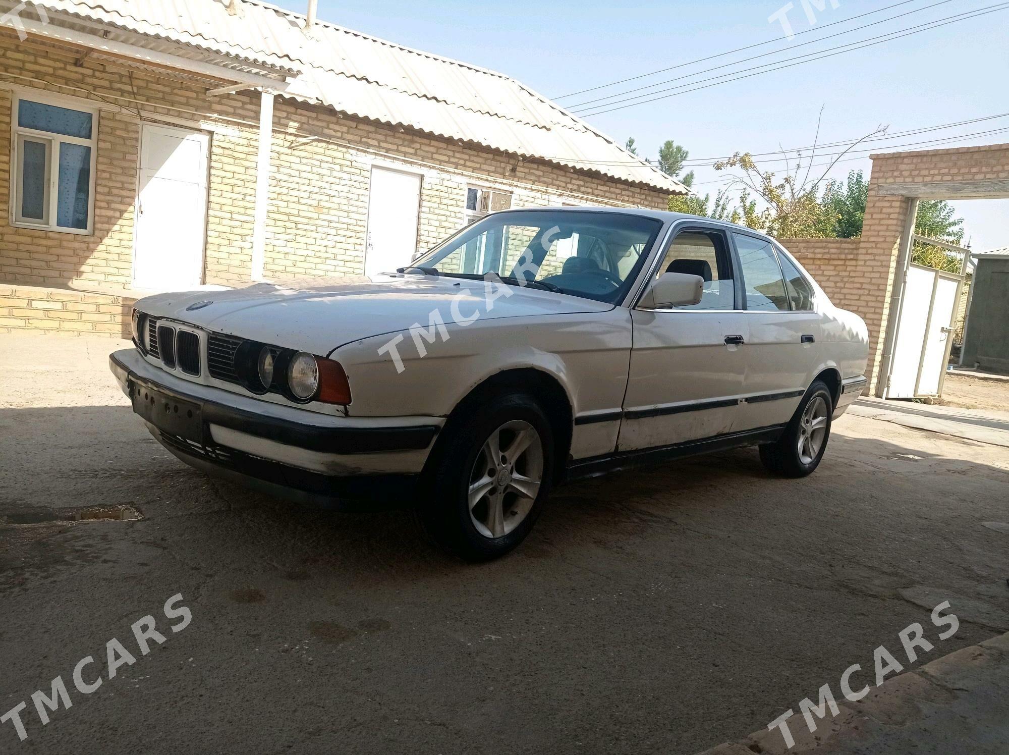 BMW 525 1990 - 35 000 TMT - Мары - img 3
