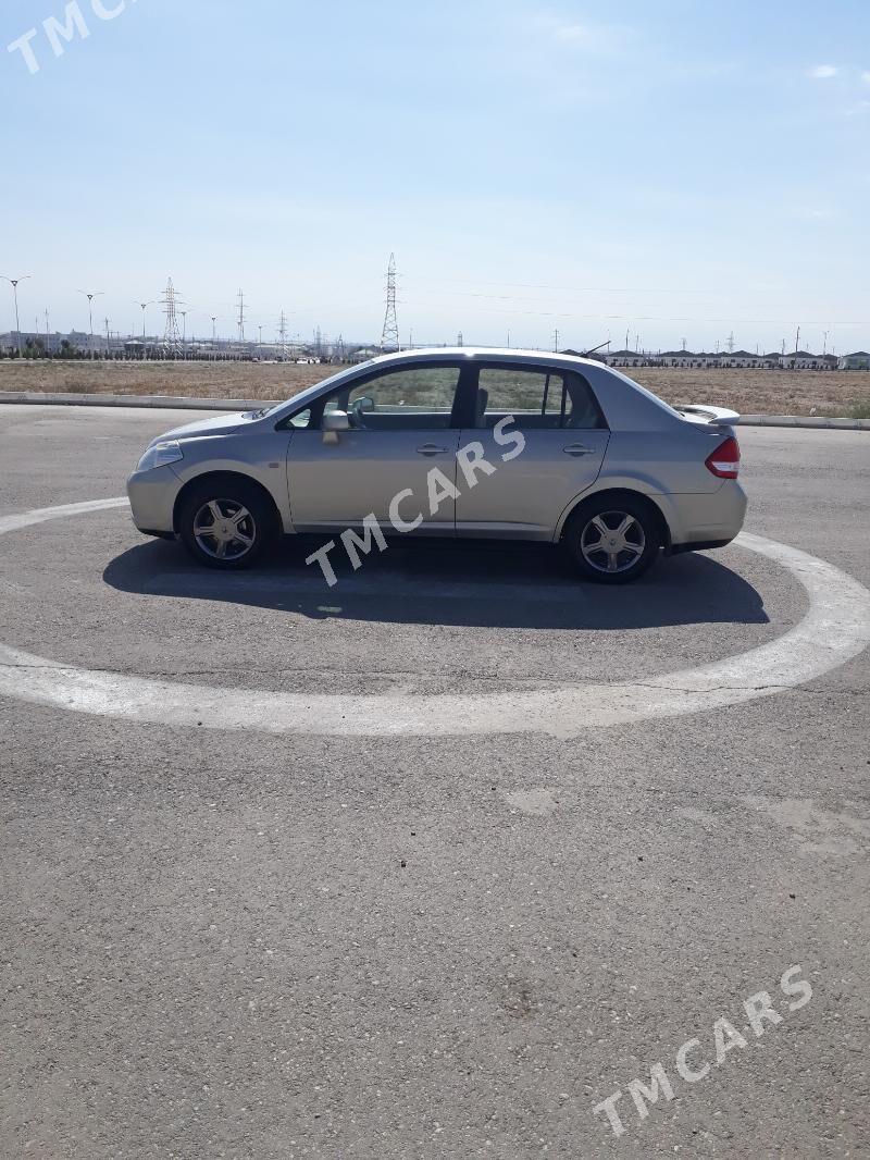 Nissan Tiida 2005 - 115 000 TMT - Балканабат - img 4