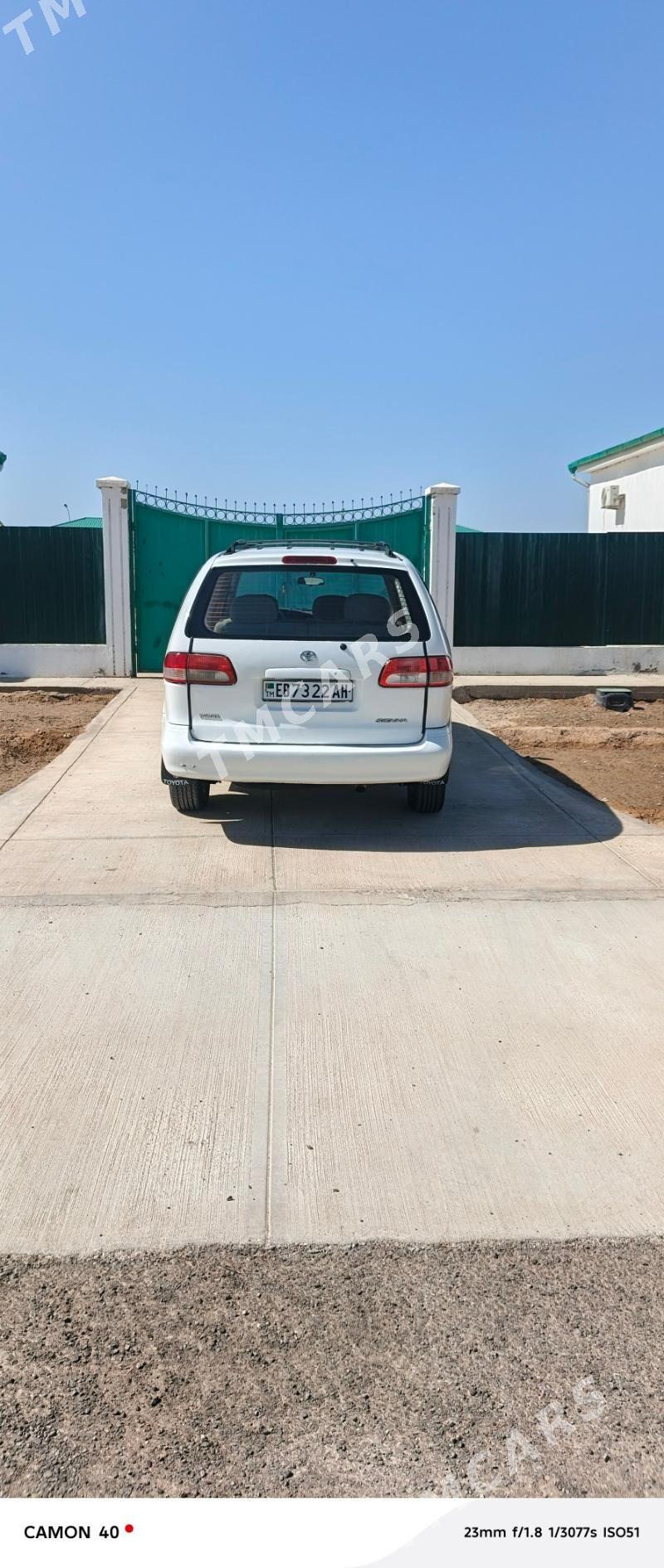 Toyota Sienna 2002 - 127 000 TMT - Täze zaman - img 2