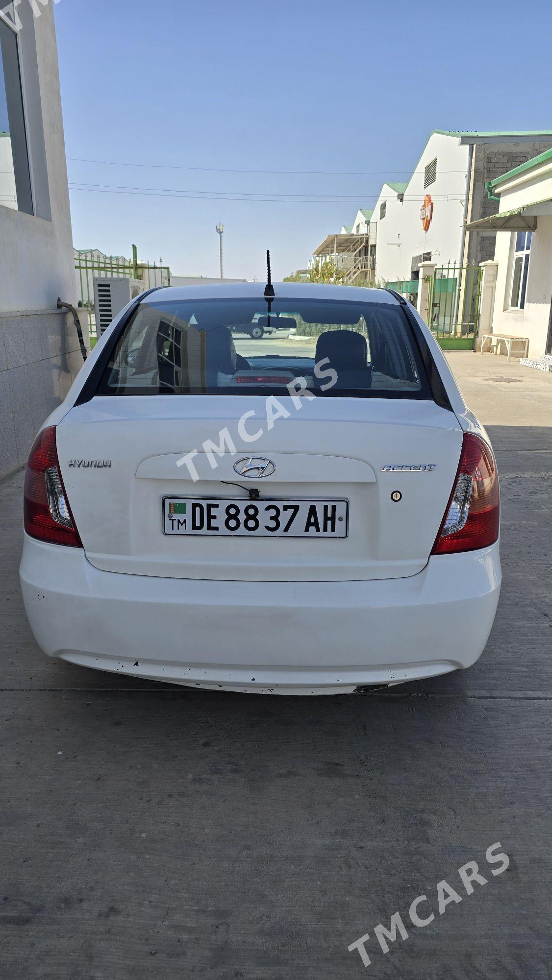 Hyundai Accent 2006 - 70 000 TMT - Büzmeýin GRES - img 6