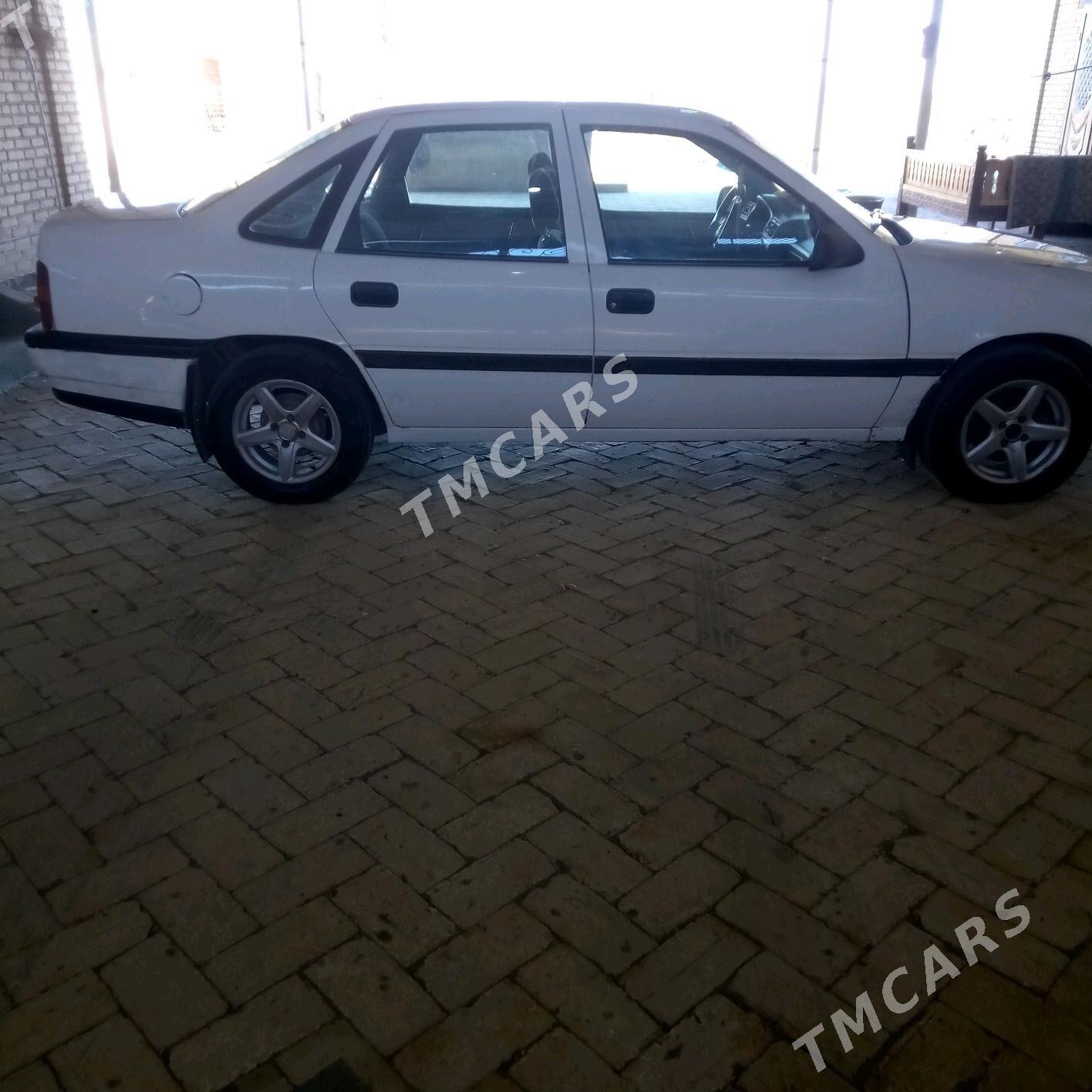Opel Vectra 1994 - 30 000 TMT - Байрамали - img 2