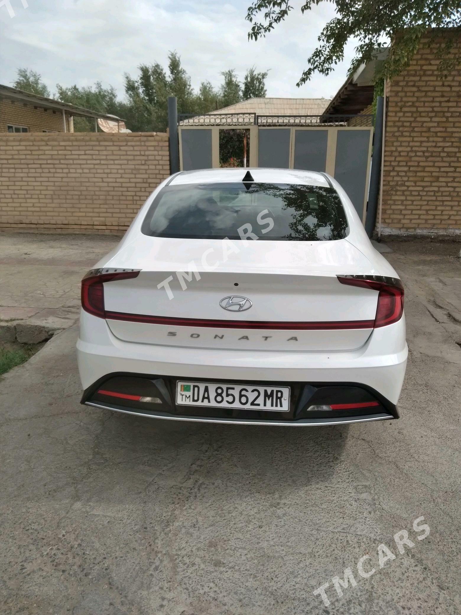 Hyundai Sonata 2021 - 245 000 TMT - Байрамали - img 4