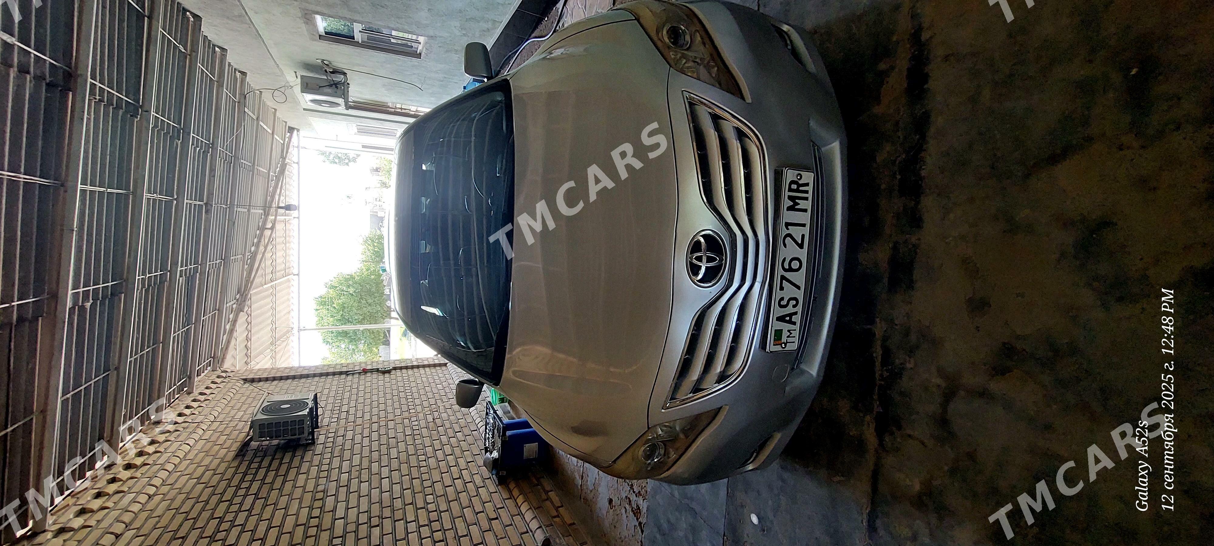 Toyota Camry 2010 - 165 000 TMT - Ёлётен - img 4