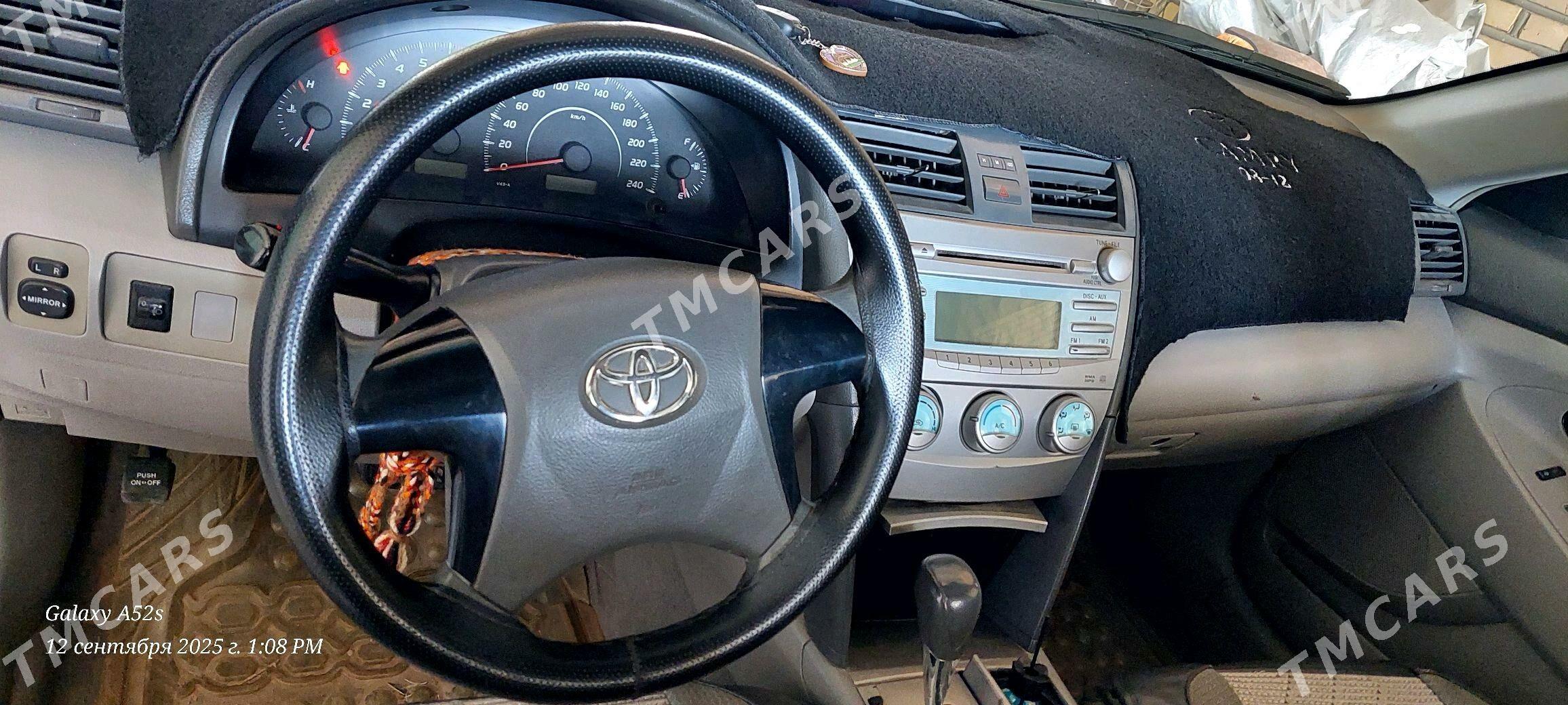 Toyota Camry 2010 - 165 000 TMT - Ёлётен - img 3