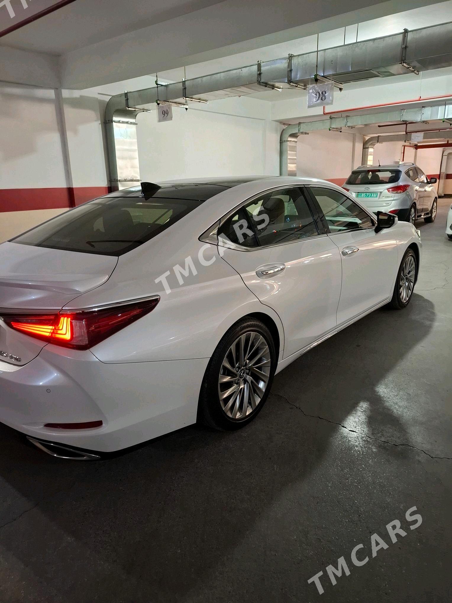 Lexus ES 350 2021 - 890 000 TMT - Podwoýski köç. (Bitarap Türkmenistan şaýoly) - img 3