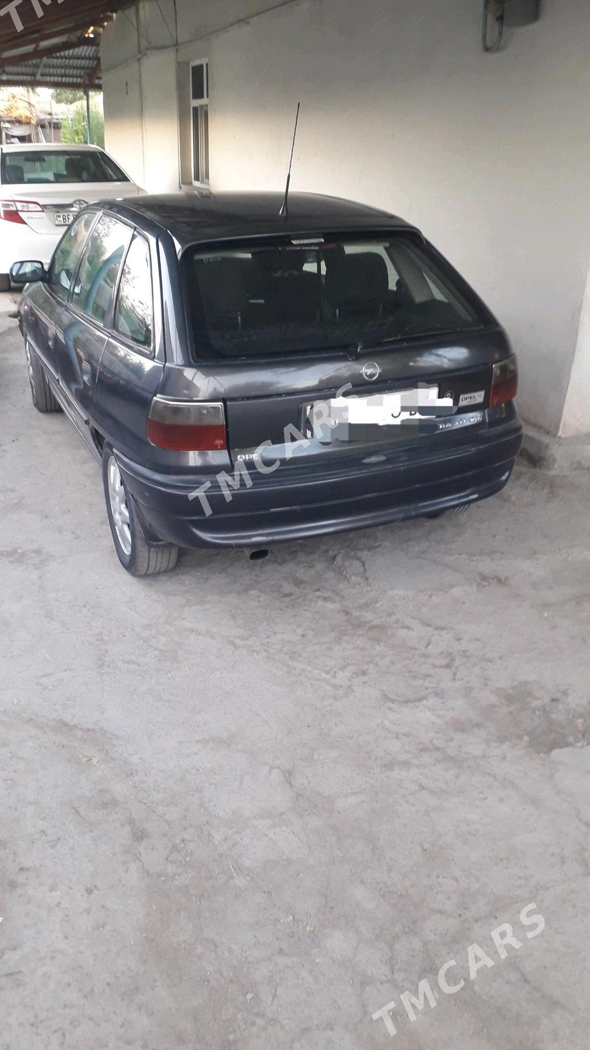 Opel Astra 1997 - 50 000 TMT - Губадаг - img 2