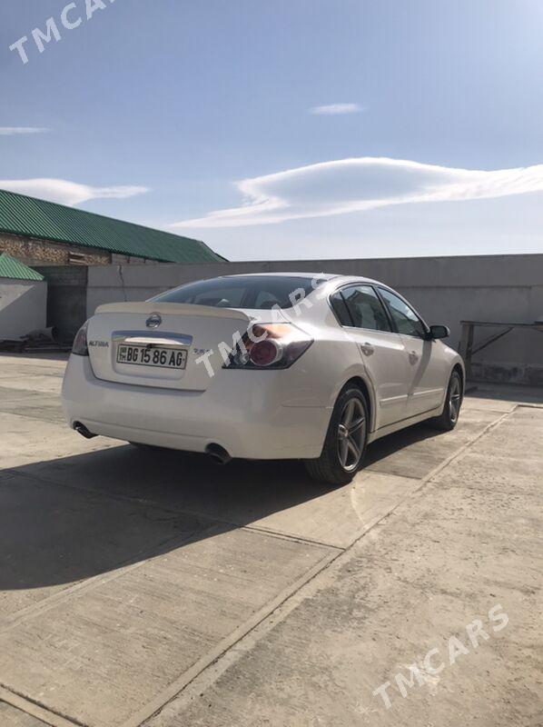 Nissan Altima 2012 - 127 000 TMT - ул. Подвойского (Битарап Туркменистан шаёлы) - img 5