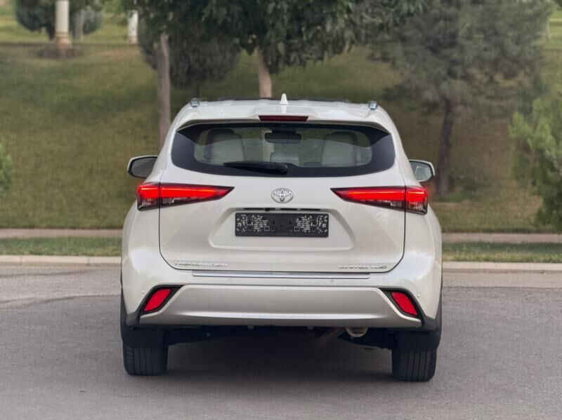 Toyota Highlander 2021 - 658 000 TMT - Aşgabat - img 8