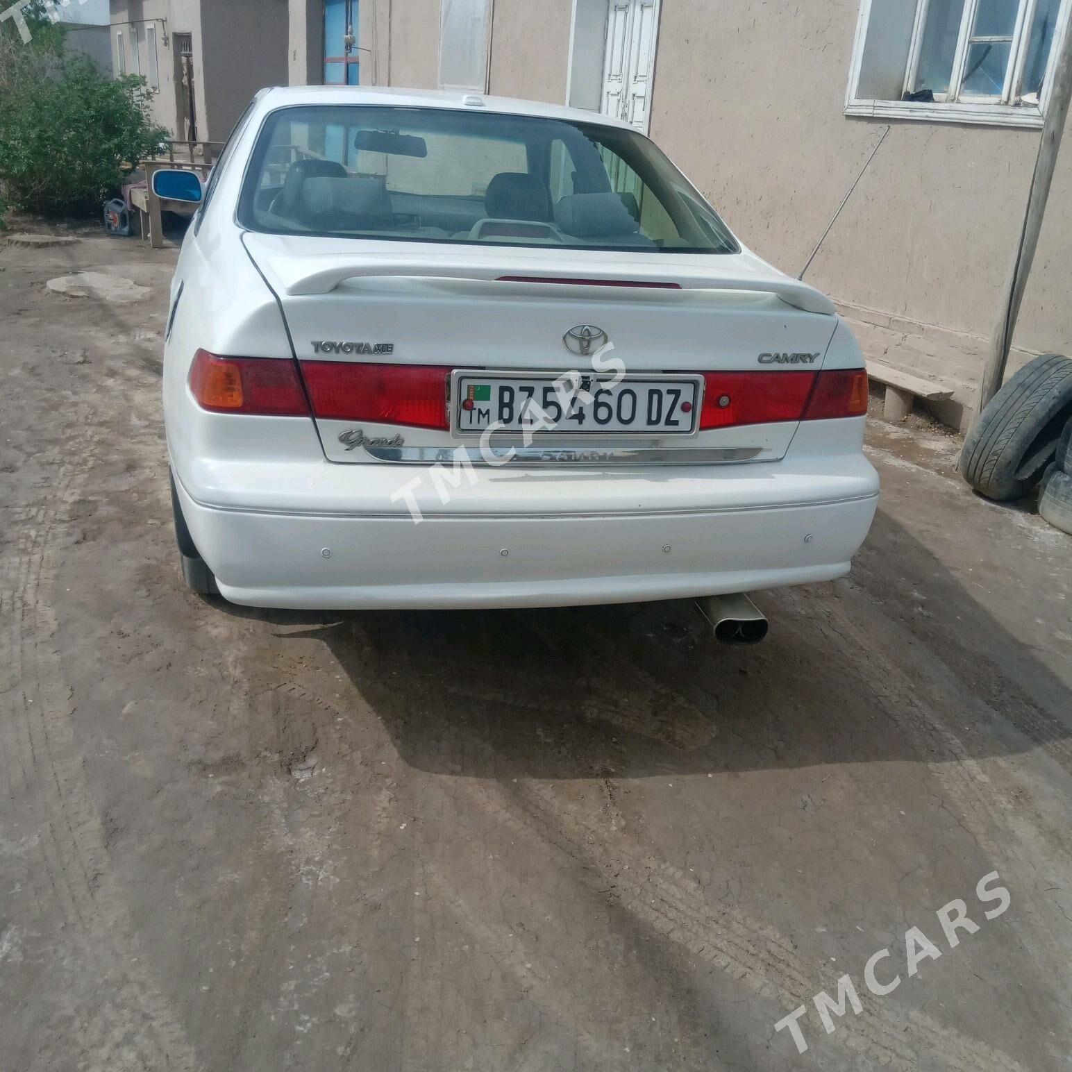 Toyota Camry 2000 - 130 000 TMT - Gurbansoltan Eje - img 2