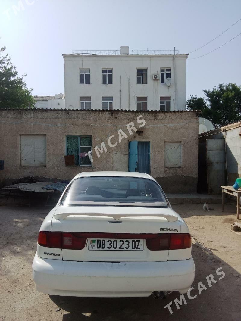 Hyundai Sonata 1995 - 15 000 TMT - Туркменбаши - img 4