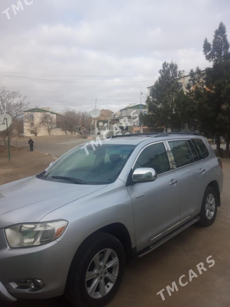 Toyota Highlander 2010 - 315 000 TMT - Türkmenbaşy - img 6
