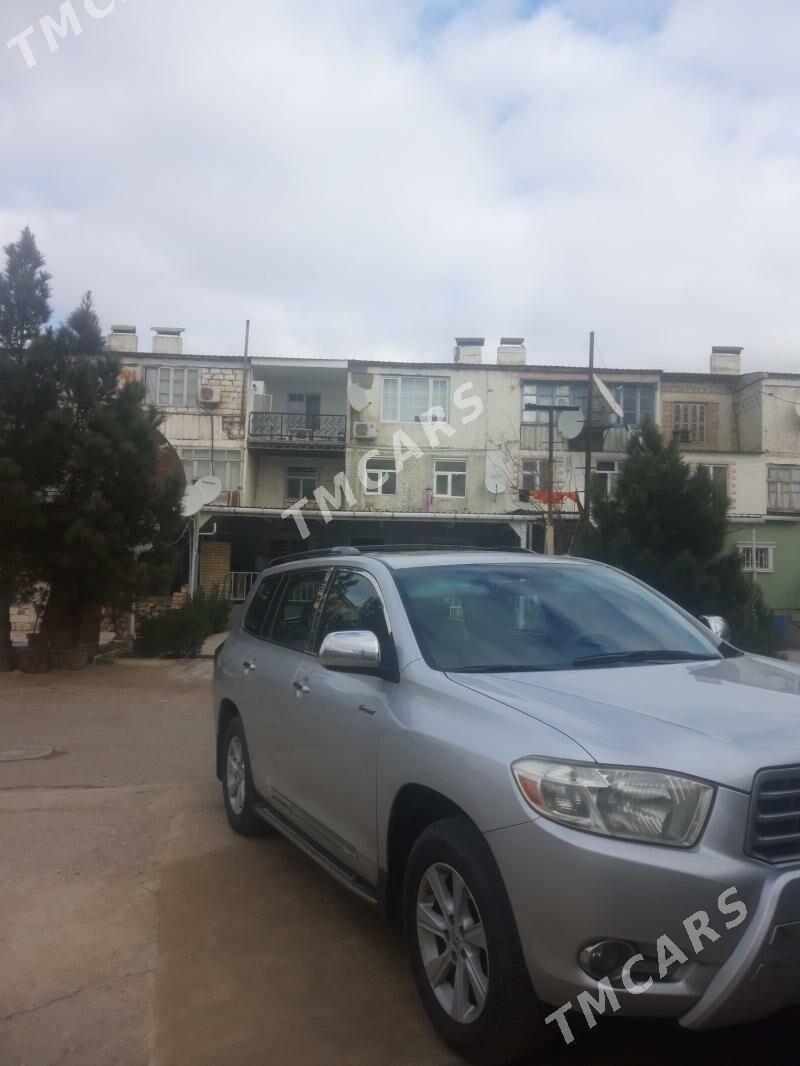 Toyota Highlander 2010 - 315 000 TMT - Türkmenbaşy - img 5