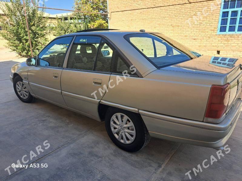 Opel Omega 1989 - 30 000 TMT - Мургап - img 6