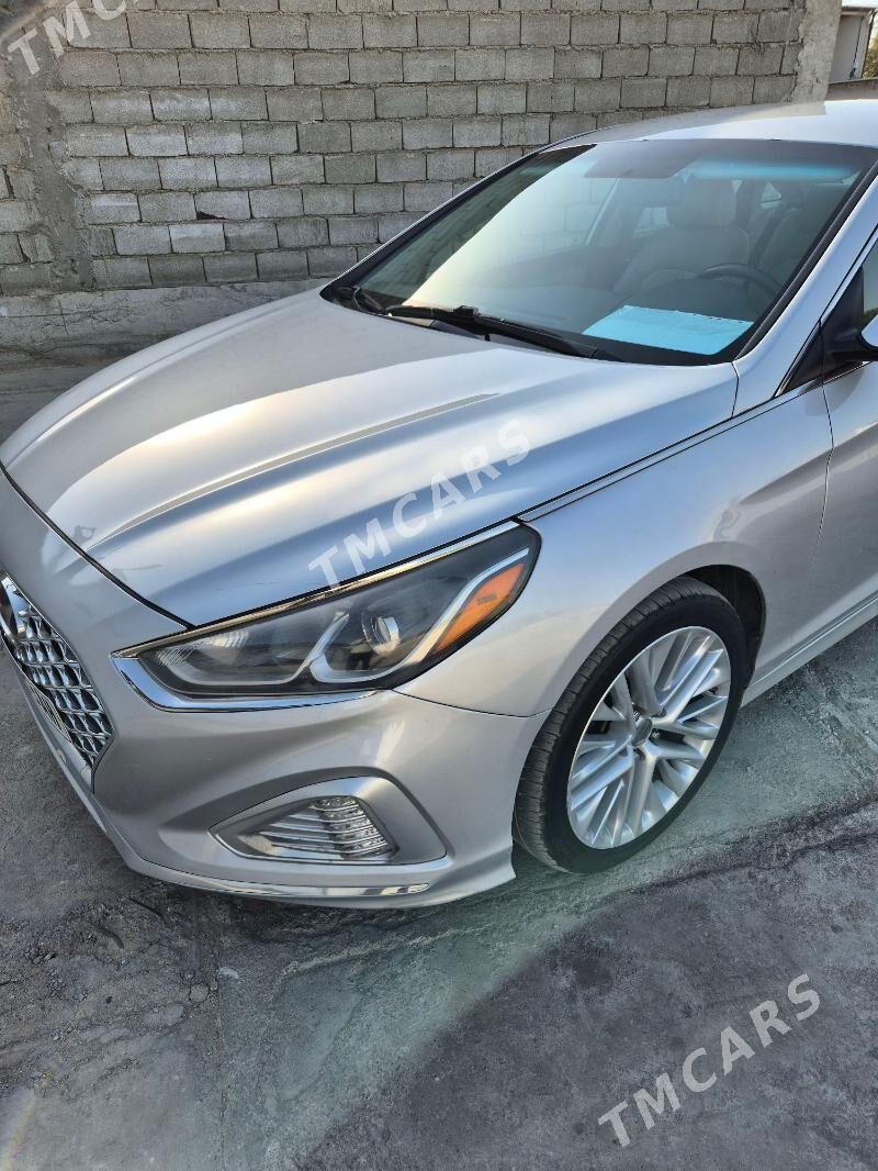 Hyundai Sonata 2017 - 240 000 TMT - Ак-Бугдайский этрап - img 1