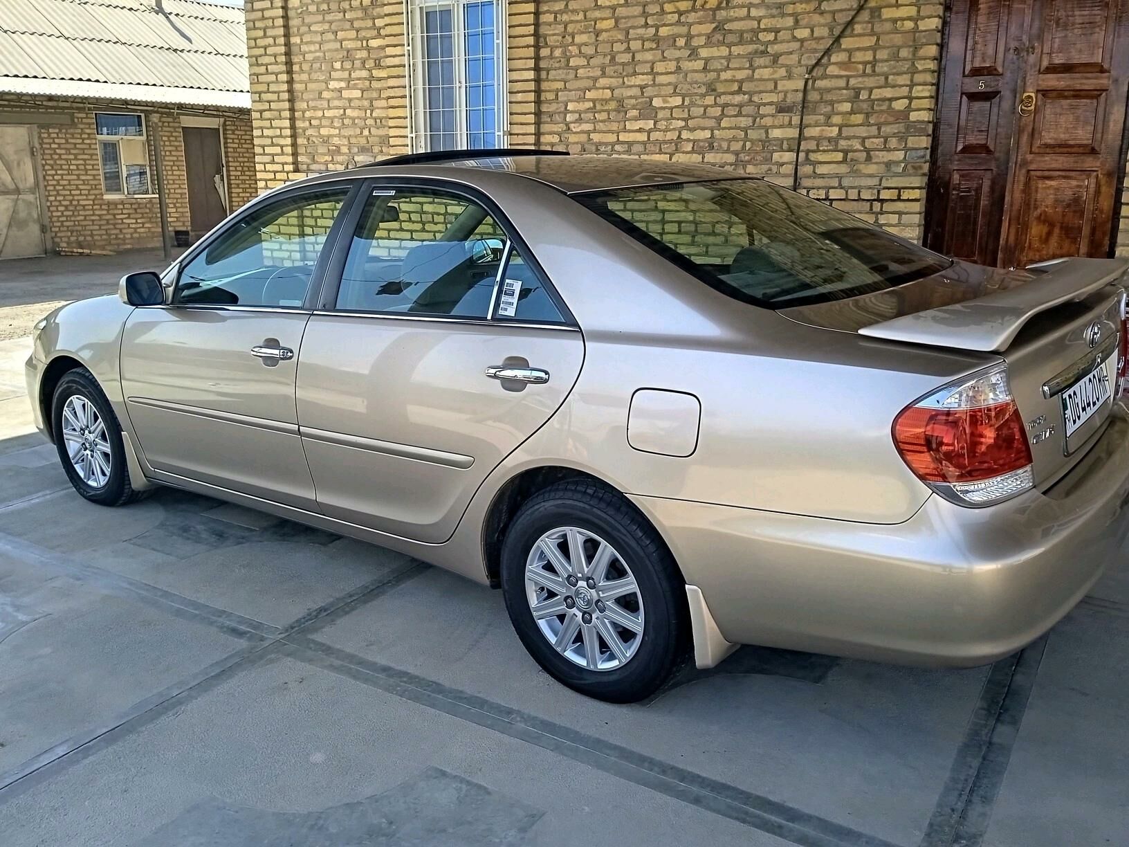 Toyota Camry 2002 - 195 000 TMT - Мары - img 3