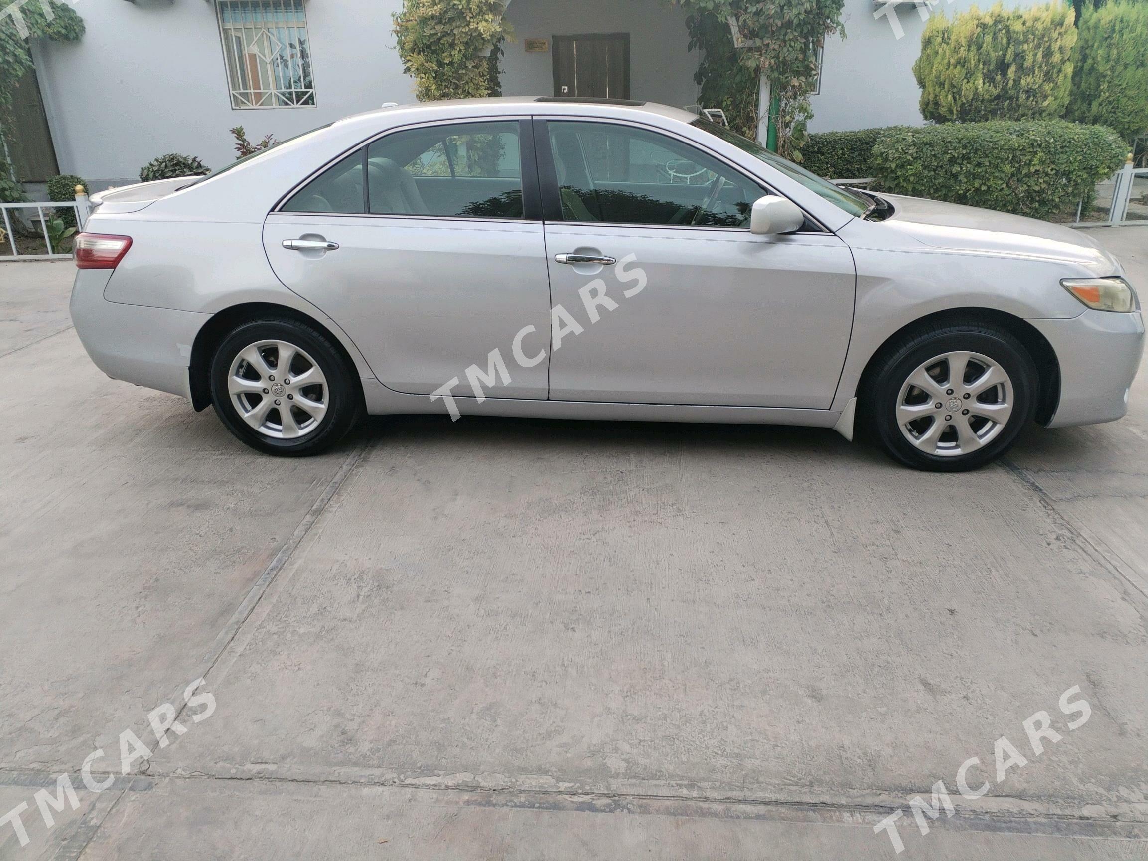 Toyota Camry 2006 - 168 000 TMT - Ак-Бугдайский этрап - img 3