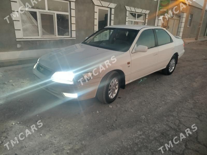 Toyota Camry 1999 - 125 000 TMT - Кака - img 9