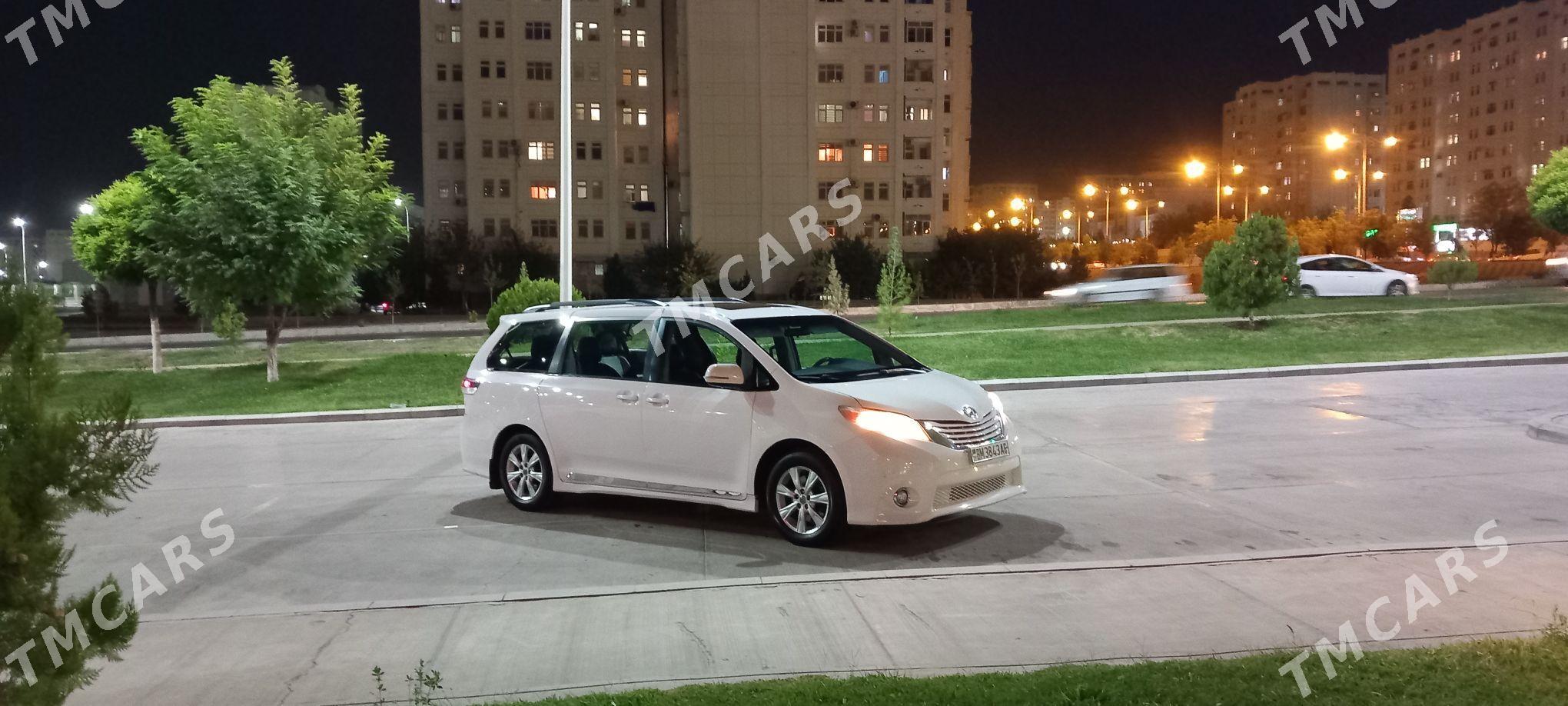 Toyota Sienna 2012 - 285 000 TMT - Aşgabat - img 7