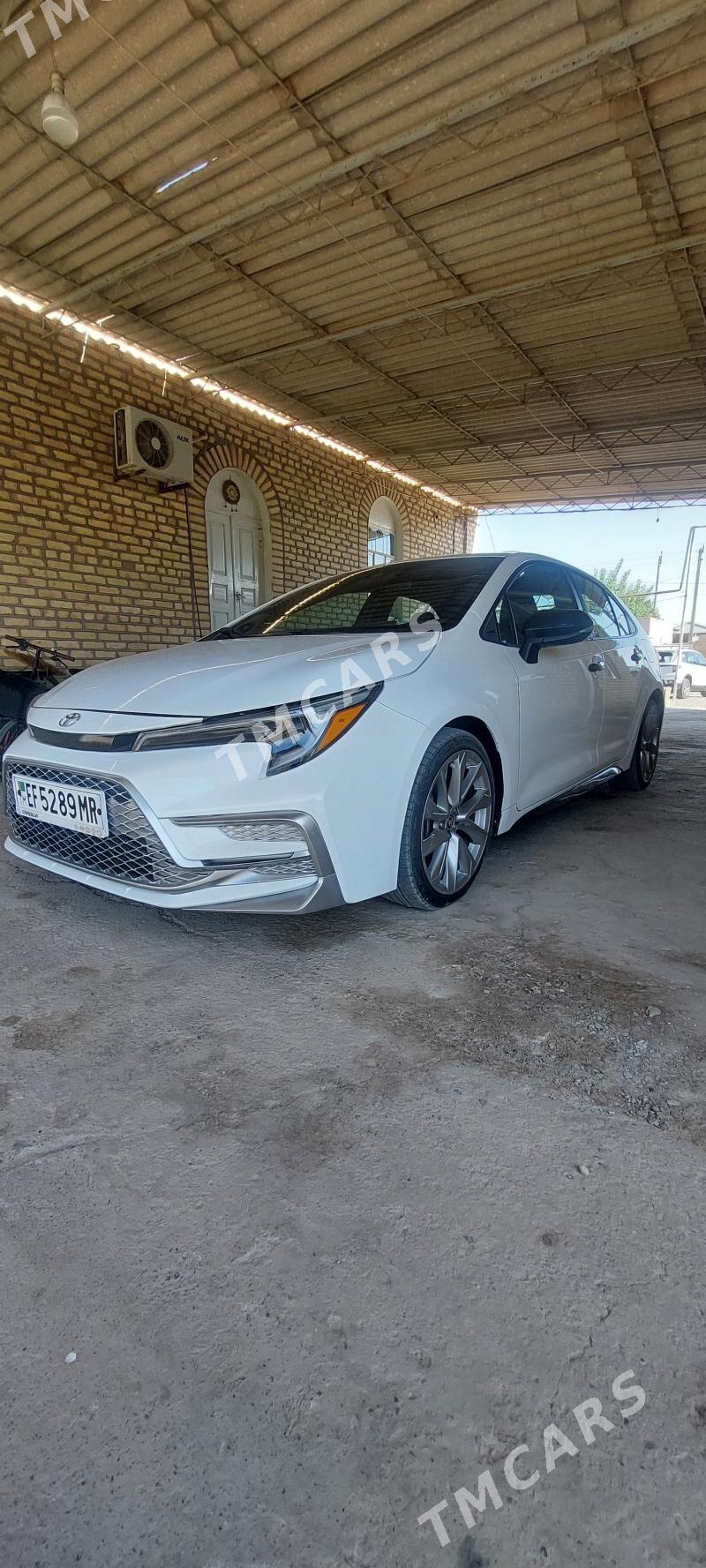 Toyota Corolla 2021 - 240 000 TMT - Мары - img 4