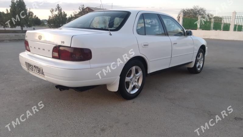 Toyota Camry 1992 - 93 000 TMT - Аркадаг - img 6