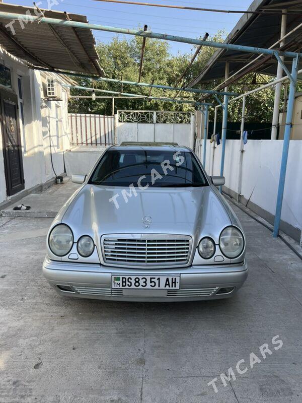 Mercedes-Benz E320 1999 - 125 000 TMT - Ашхабад - img 2