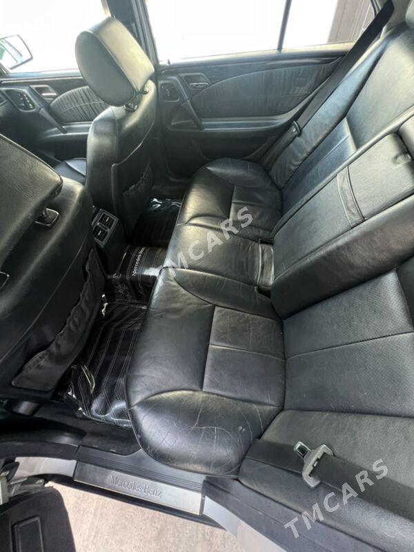 Mercedes-Benz E320 1999 - 125 000 TMT - Ашхабад - img 8