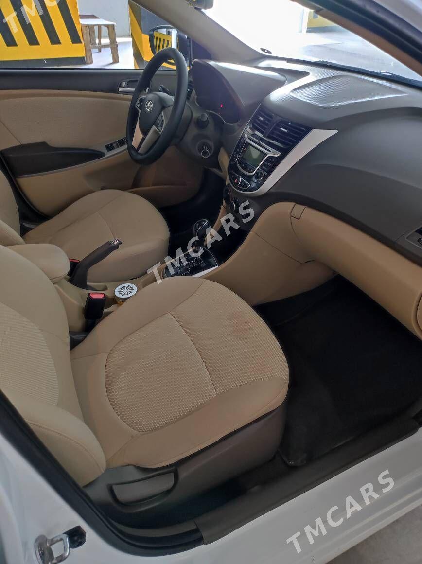 Hyundai Accent 2013 - 138 000 TMT - Багир - img 7