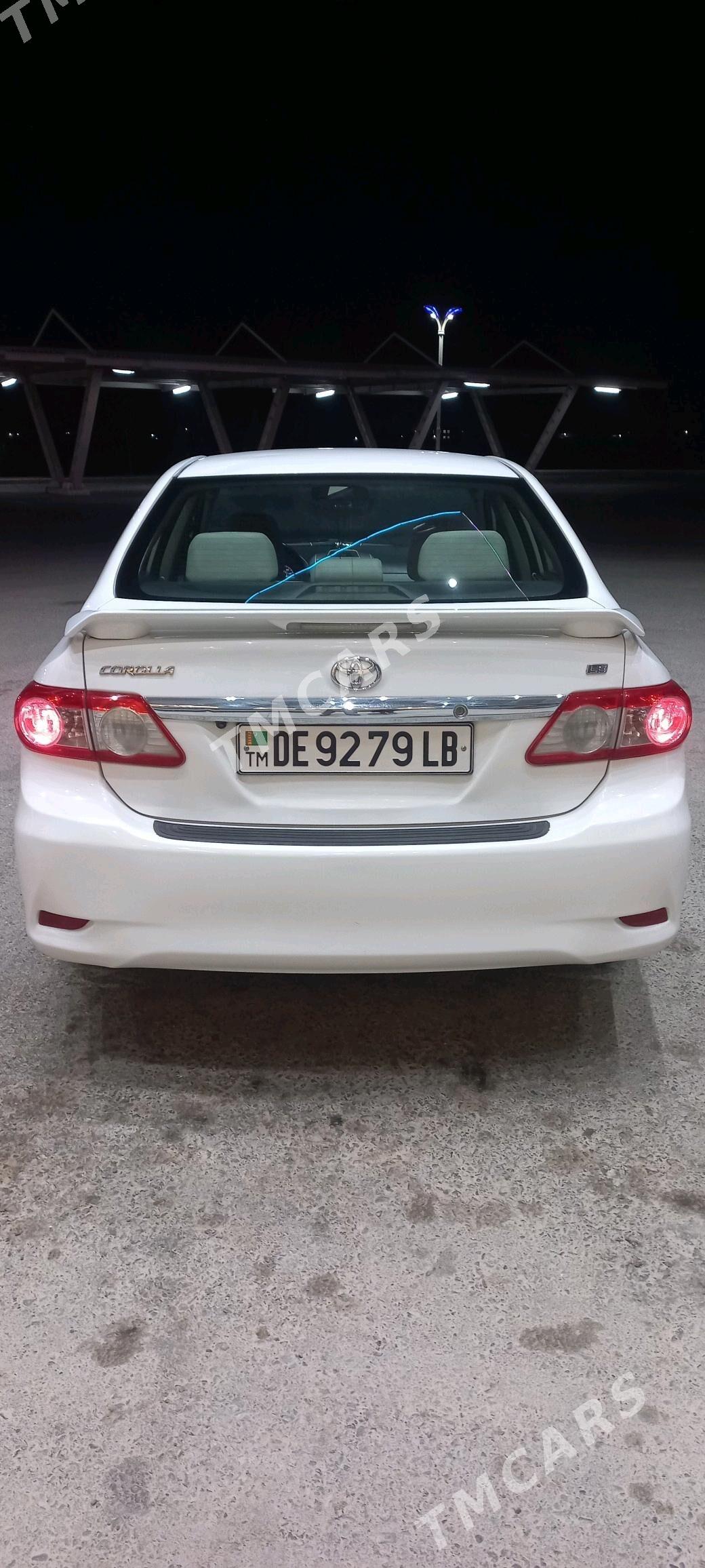 Toyota Corolla 2012 - 170 000 TMT - Туркменабат - img 2