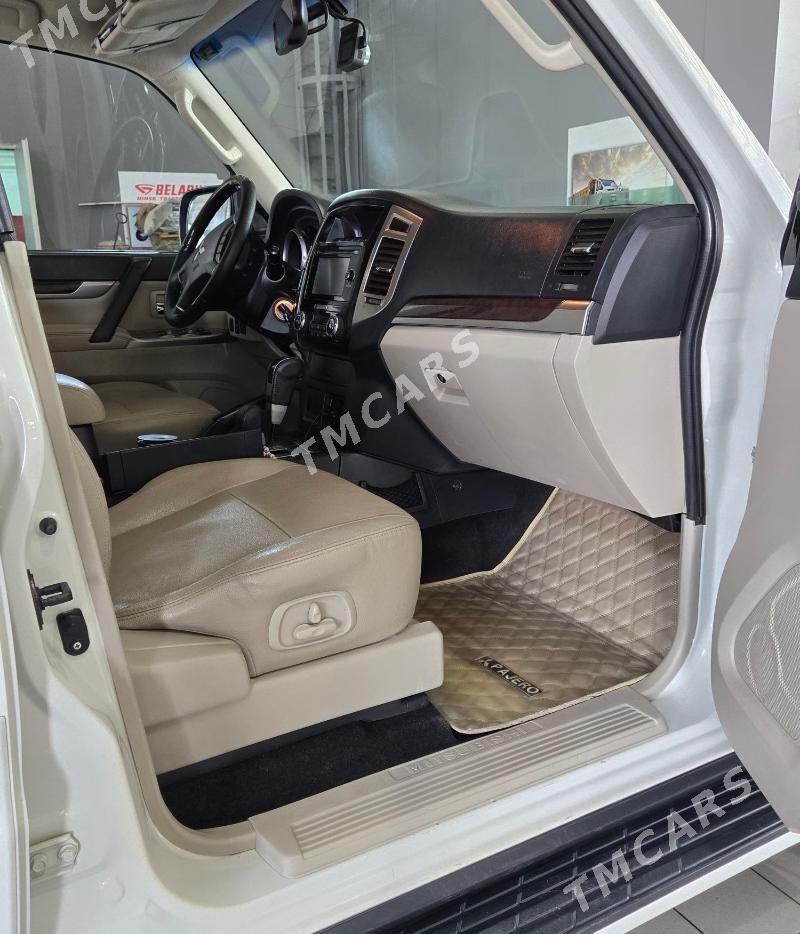 Mitsubishi Pajero 2015 - 325 000 TMT - Aşgabat - img 4