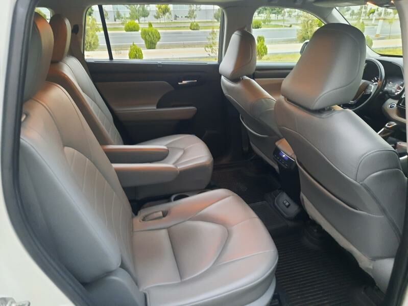 Toyota Highlander 2020 - 620 000 TMT - Aşgabat - img 9