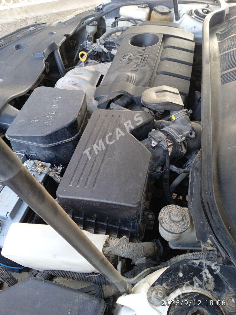 Toyota Camry 2010 - 189 000 TMT - Baýramaly - img 10