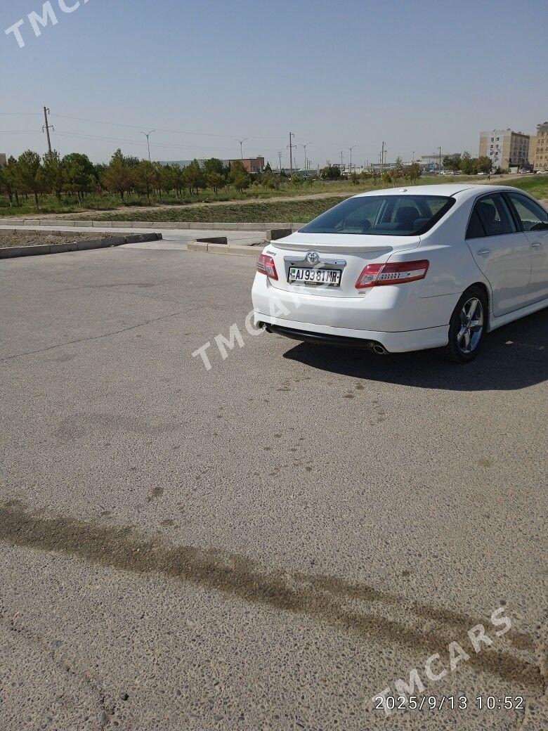Toyota Camry 2010 - 189 000 TMT - Baýramaly - img 5