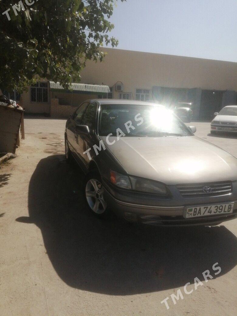 Toyota Camry 1997 - 110 000 TMT - Halaç - img 3