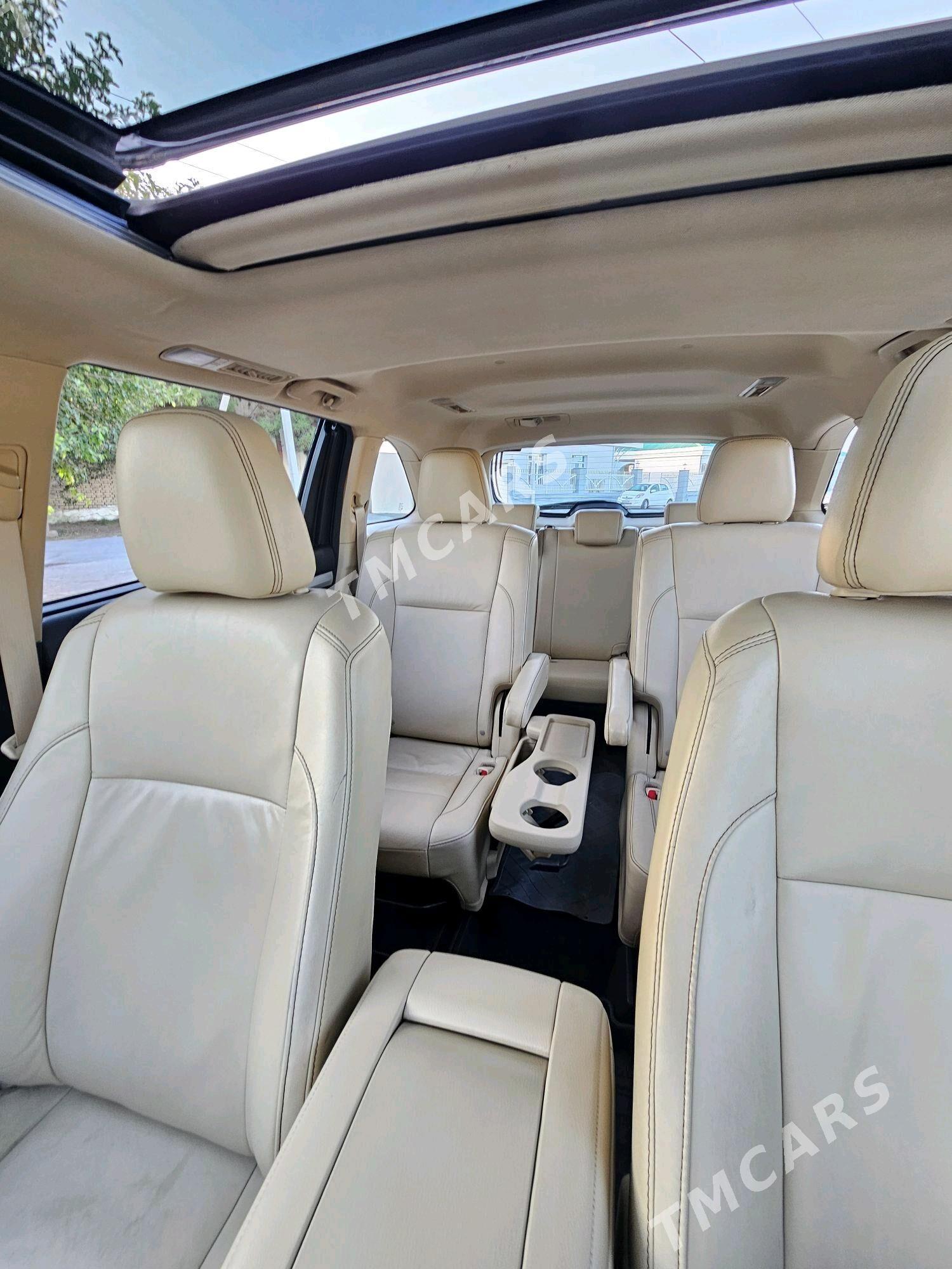 Toyota Highlander 2016 - 368 000 TMT - Ашхабад - img 8